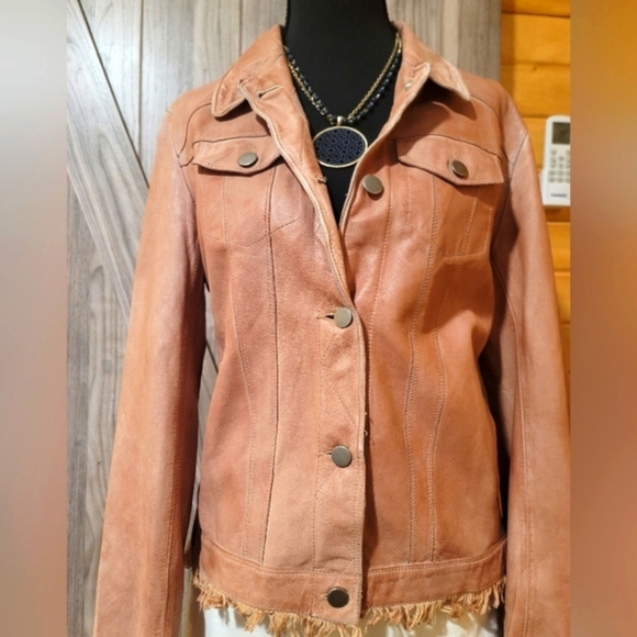 Nyc 💯 leather jacket in tan - Picture 1 of 3